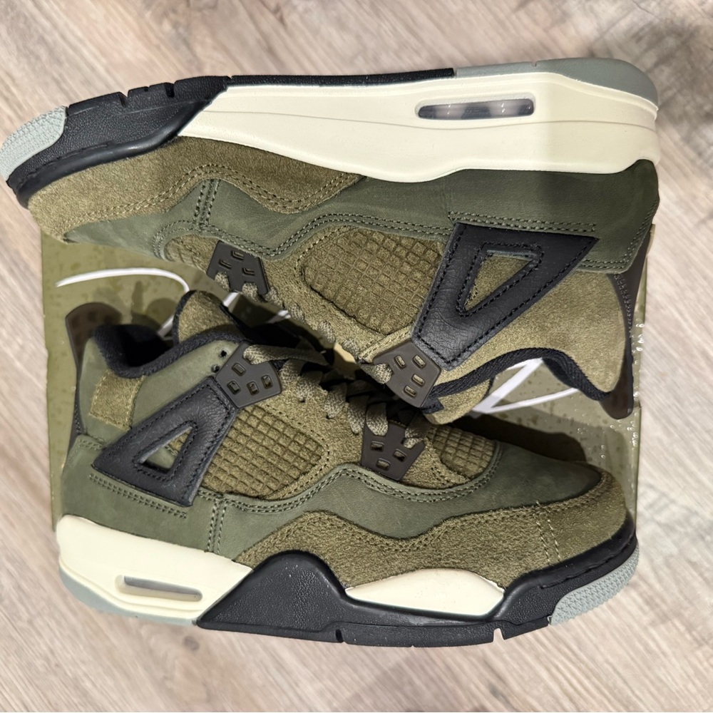Air Jordan 4 Craft Olive sz 5